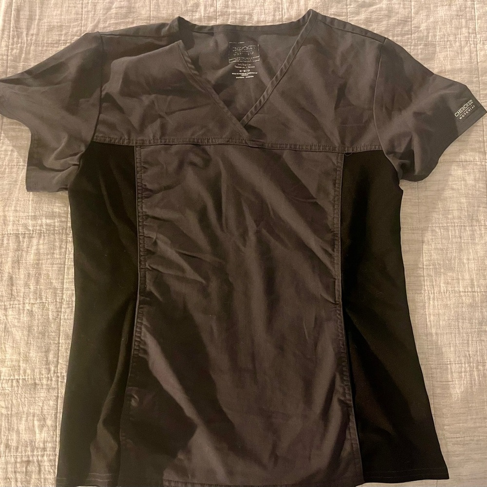 Cherokee Gray/Black Scrub Top